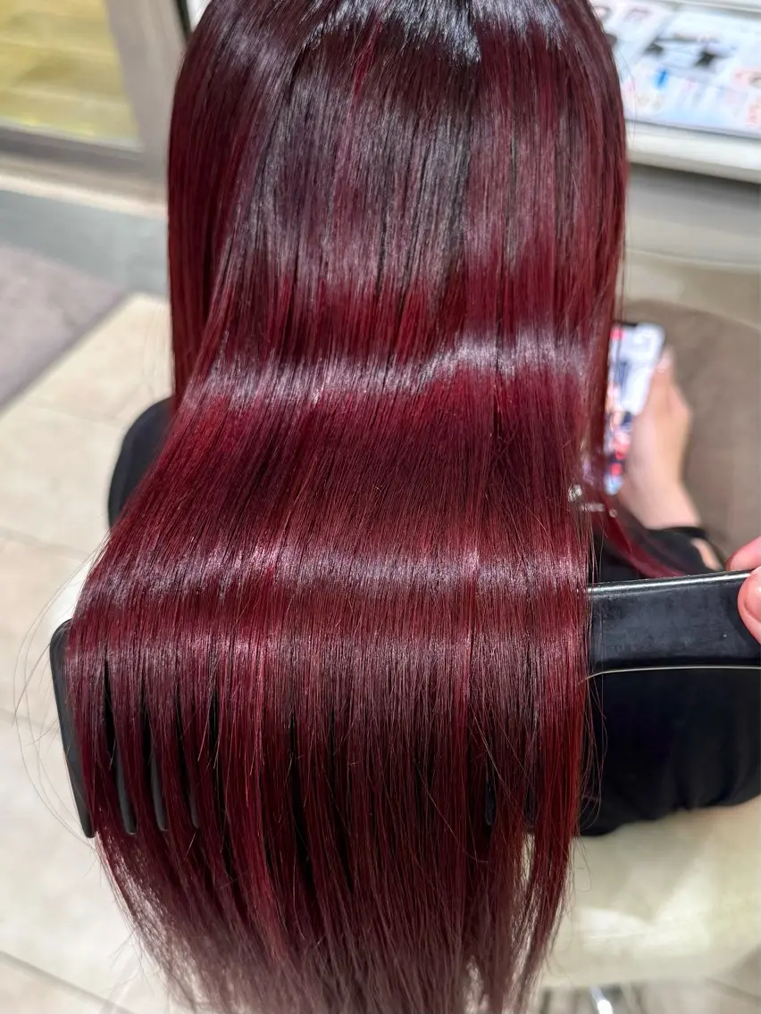 ロング カラー レッドカラー カット ヘアカラー アニメデザイン美容師 ブリーチ/カット僚汰のヘアスタイル