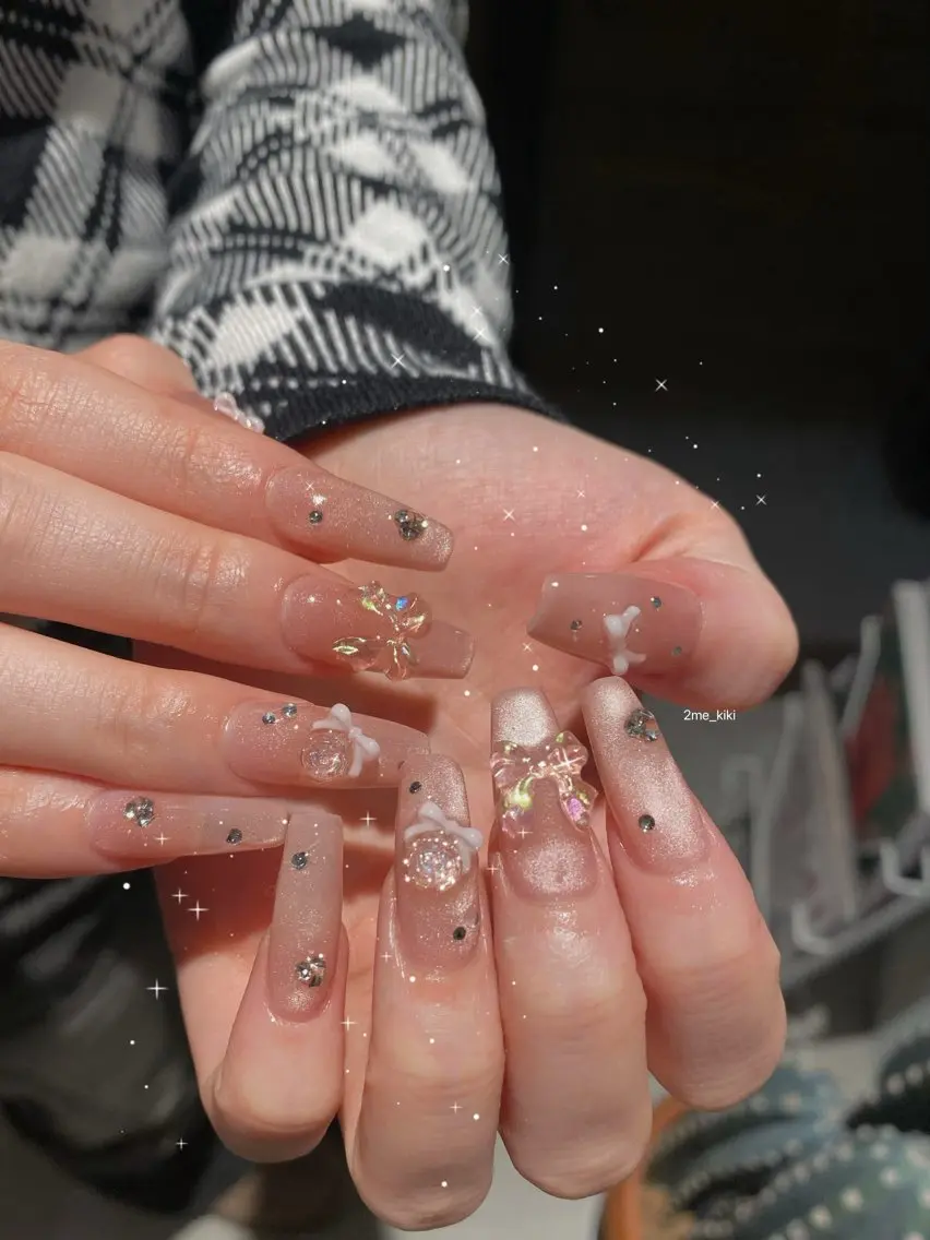 ネイル ハンドネイル ハンドケア 大人かわいいネイル♡ Kikiのネイルデザイン
