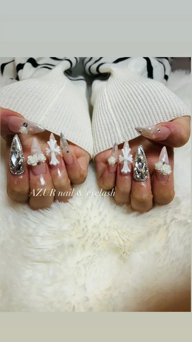 ネイル AZUR N&eyelashのネイルデザイン