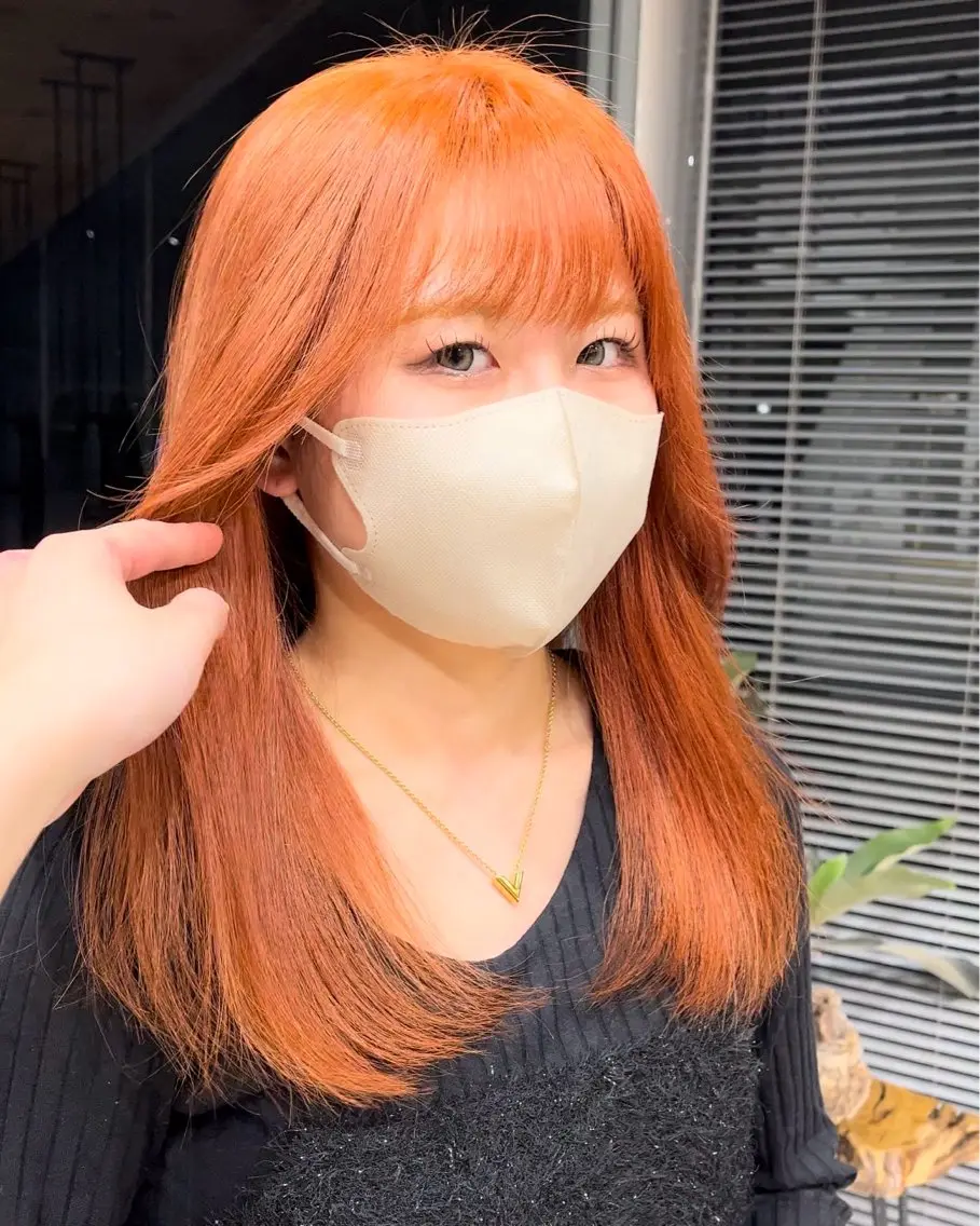 ロング カット ヘアカラー U リオナのヘアスタイル