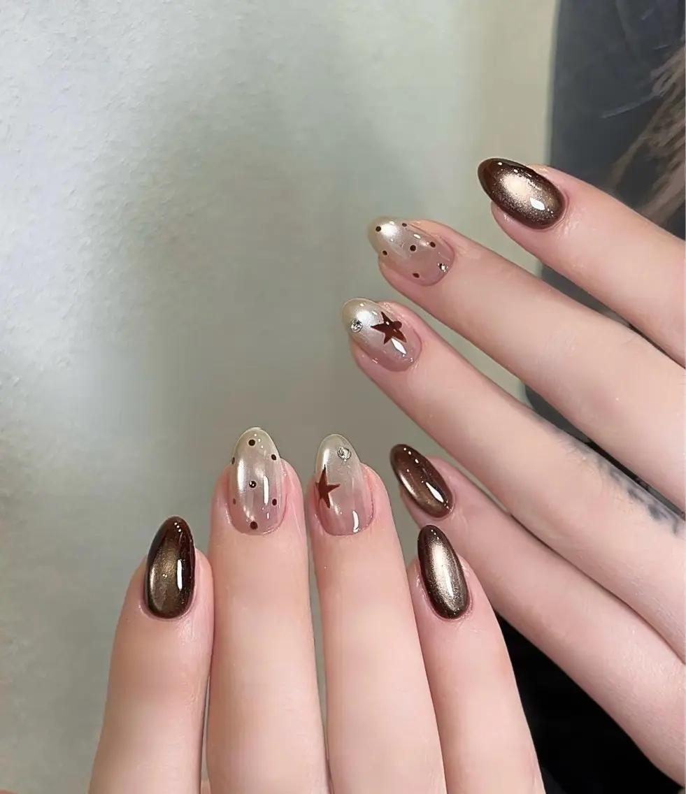 ネイル ハンドネイル Betty nail サロンのネイルデザイン