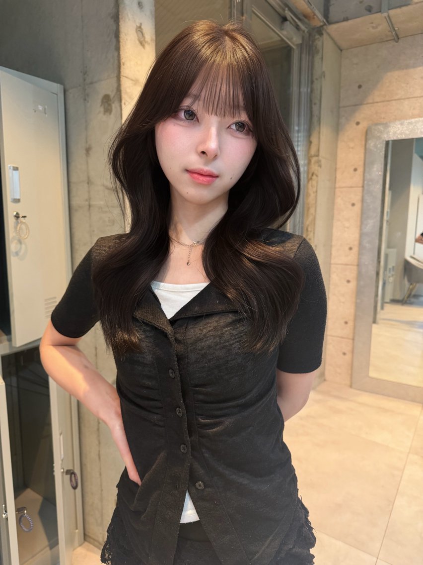 ロング チョコレートブラウン レイヤーカット 小顔カット カット ヘアカラー 福岡/艶カラー/ レイヤーカット/夏也のヘアスタイル