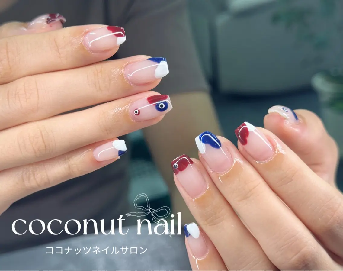 ネイル べっ甲ネイル フレンチネイル キラキラネイル マグネットネイル 大理石ネイル(マーブル) ハンドネイル 神田 ココナッツのネイルデザイン