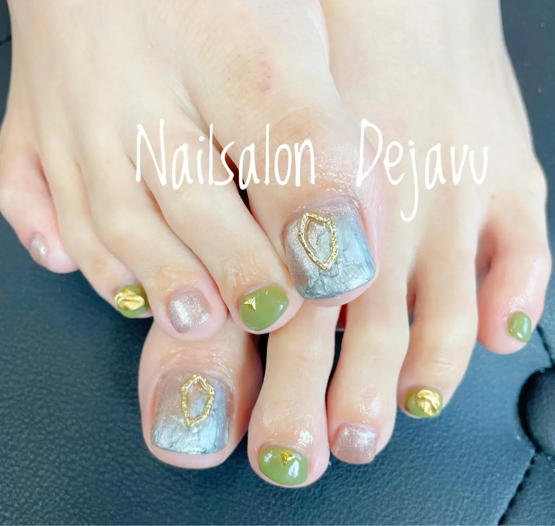 ネイル アートネイル フットネイル ジェルネイル 持ち込み ニュアンスネイル ハンドネイル Nailsalon Dejavuのネイルデザイン
