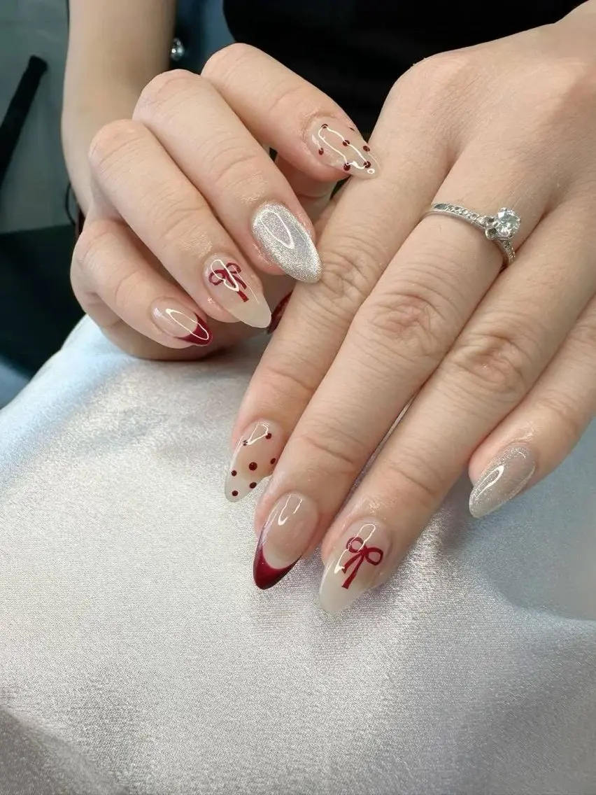 セミロング T&D NailSalonのネイルデザイン