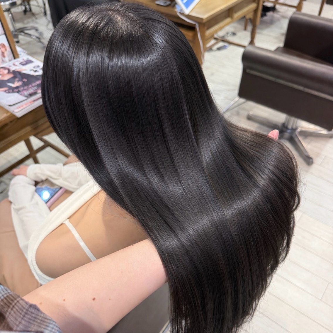 ロング カット ヘアカラー トリートメント 🦋【日常派ウルフ】 🦋杉浦 悠月のヘアスタイル