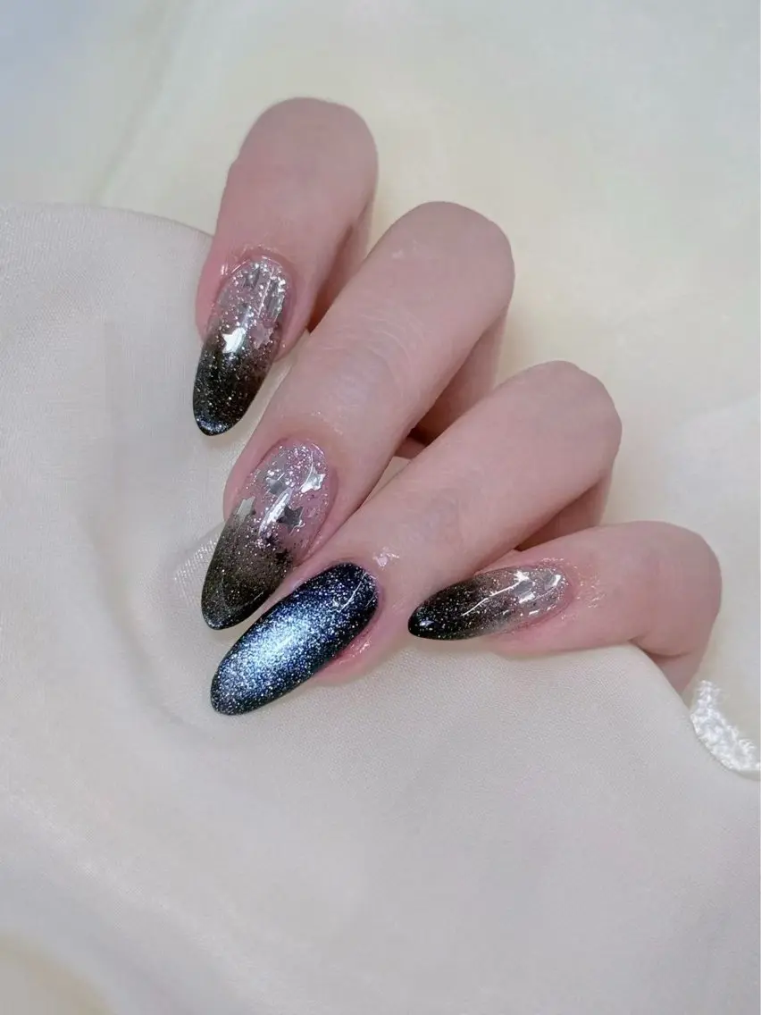ネイル Glow Nail スカルプ専門店のネイルデザイン