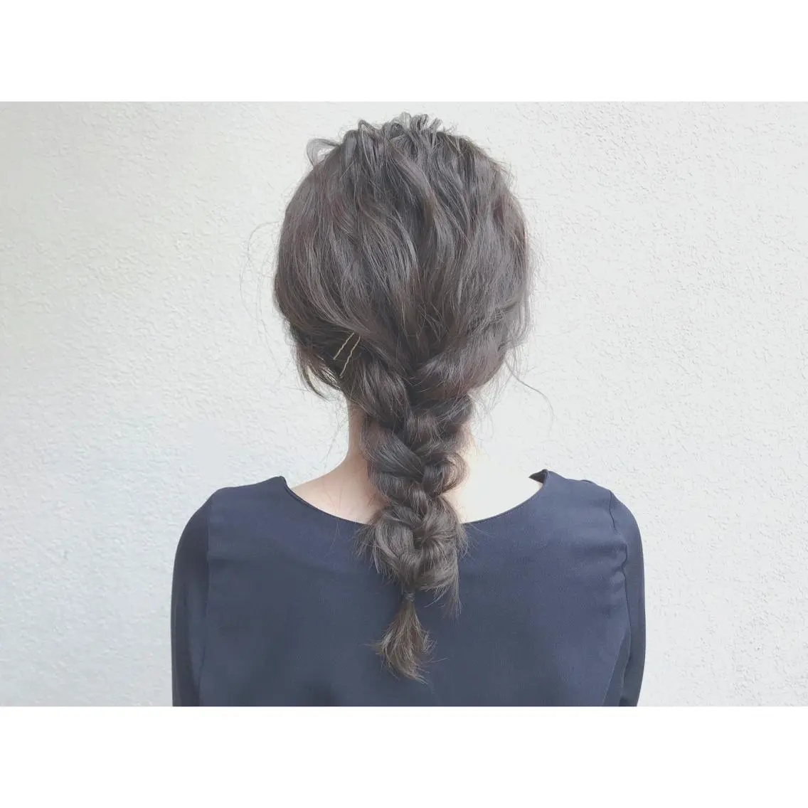 セミロング カラー ヘアアレンジ アッシュ アッシュブラウン ブラウンカラー なかにし まゆみのヘアスタイル