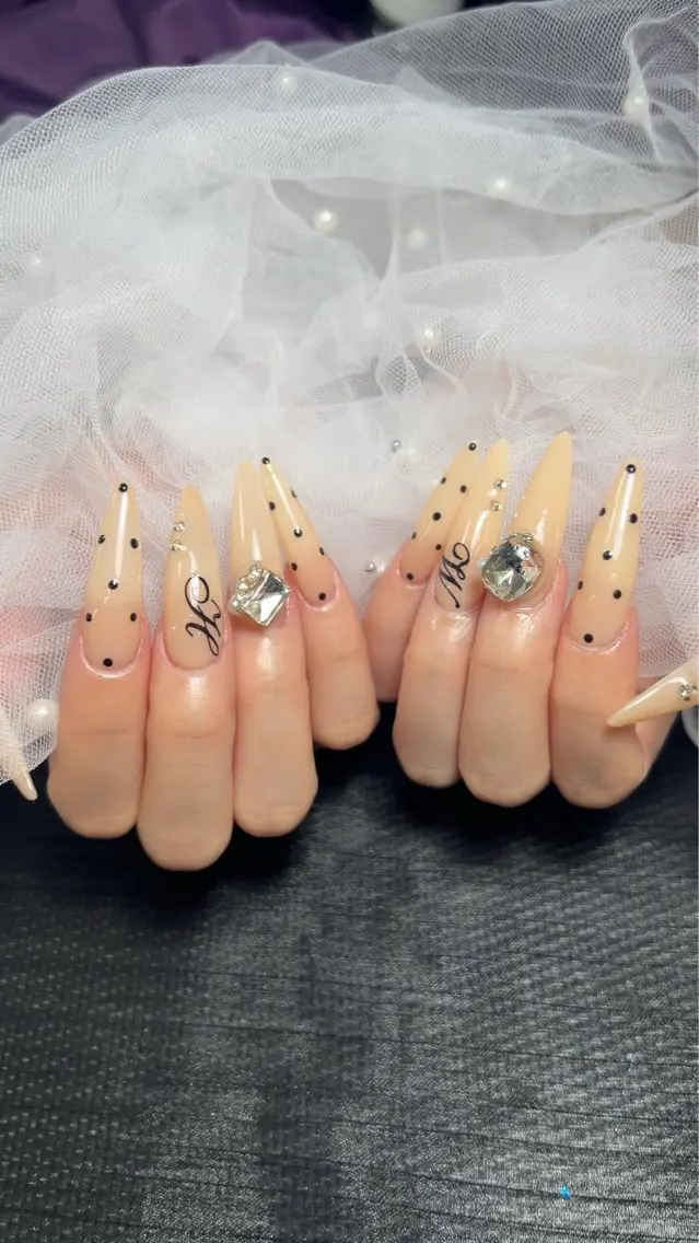 ネイル IRO NAIL MiAのネイルデザイン