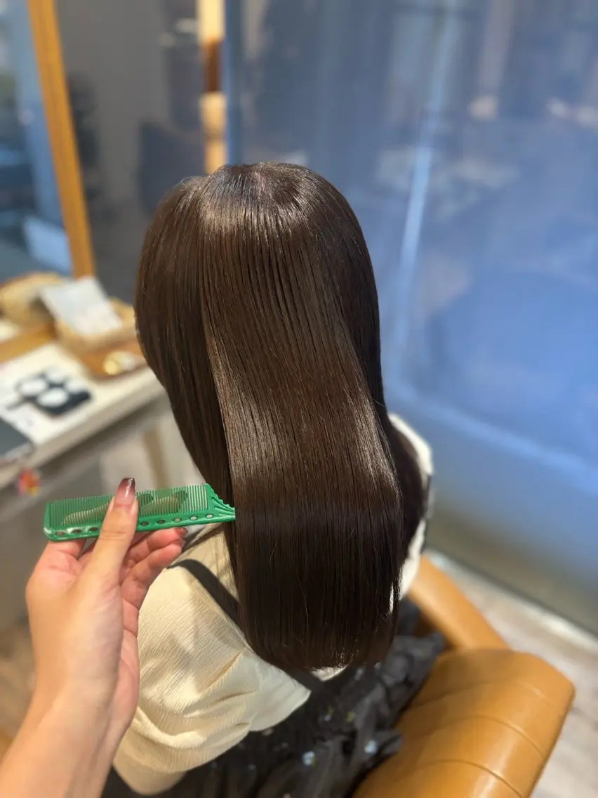 セミロング カラー カット ヘアカラー トリートメント yui🥀/ボブ /ブリーチなしカラーのヘアスタイル