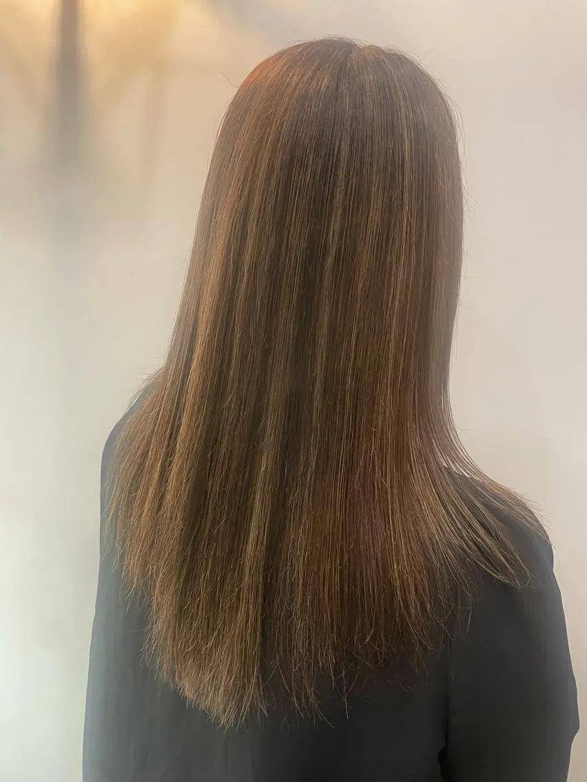 カラー ハイライトカラー 矢作 望乃香のヘアスタイル