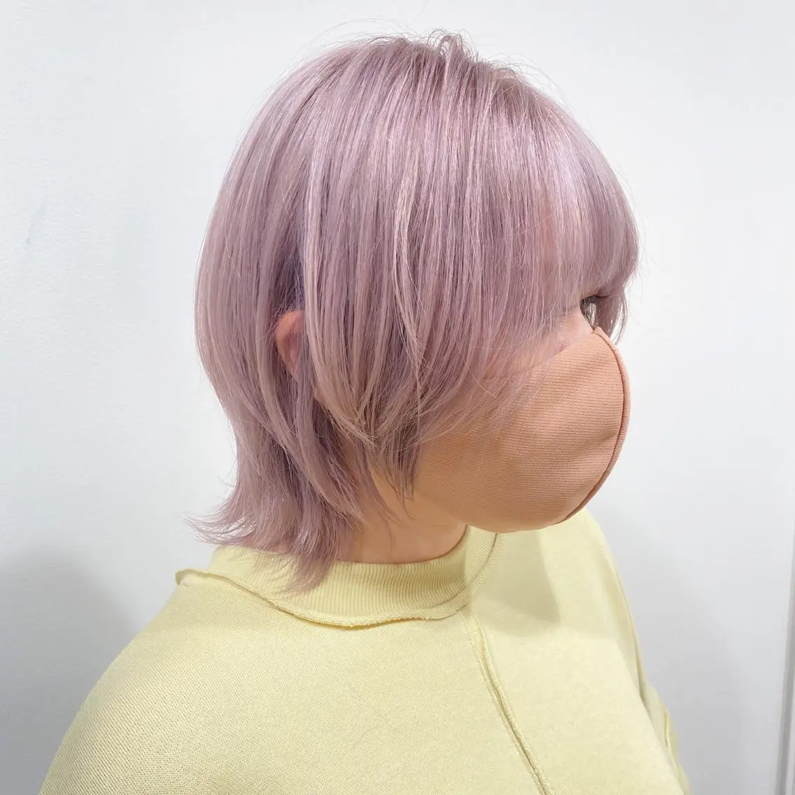 ショート ハイトーンカラー🌈 メンズパーマ鈴木康平のヘアスタイル