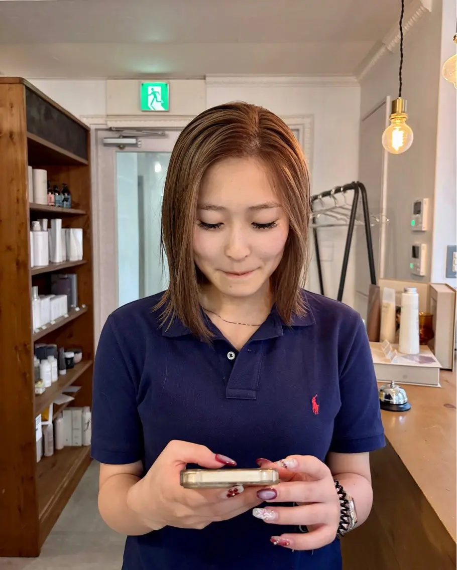 ミディアム ヘアカラー 南堀江レイヤーカット MIKU🍒のヘアスタイル