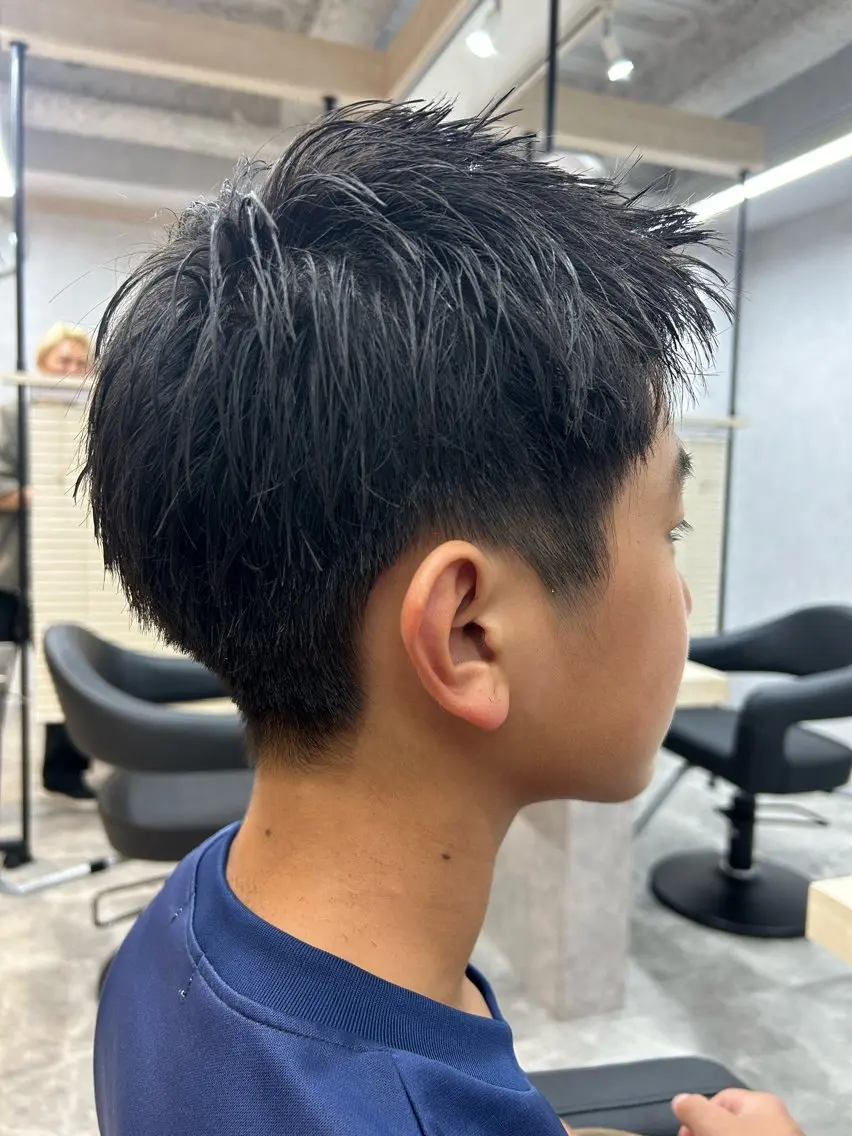 ショート メンズ スパイキーショート 刈り上げ ショートヘア カット ヘッドスパ メンズカット/パ ーマ/スズキショウタのヘアスタイル