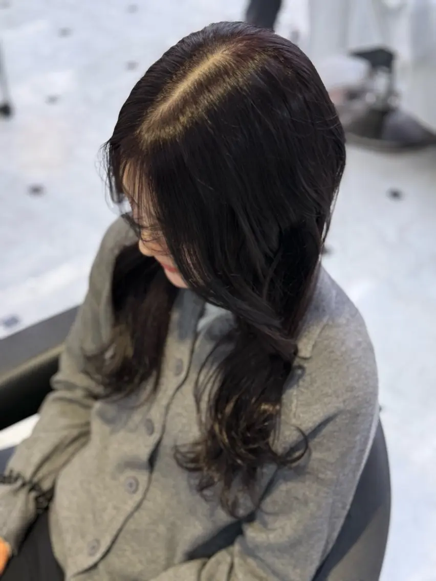 ロング カラー ラベンダーカラー 韓国風グレージュ 🤍たくみ🤍のヘアスタイル