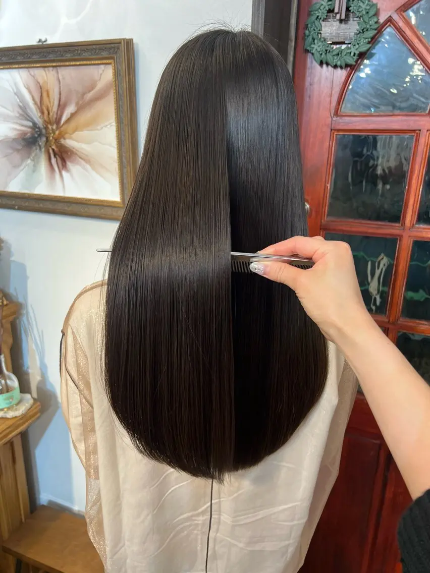 ロング カット トリートメント 那須野 美月のヘアスタイル