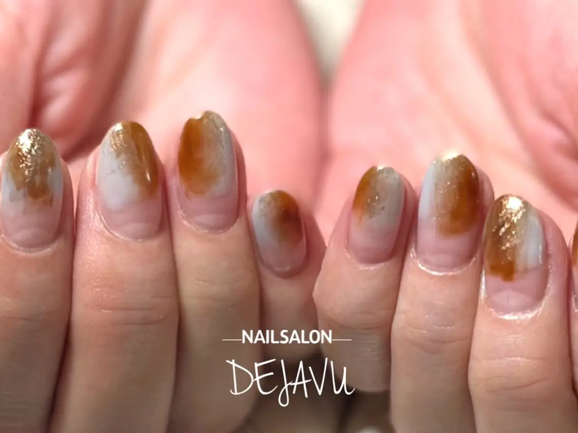 ネイル シンプルネイル ハンドネイル Nail salon Dejavu 🌿のネイルデザイン