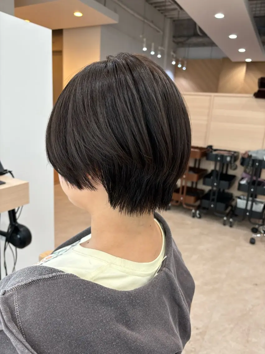 ショート カラー ヘアアレンジ カット ヘアカラー トリートメント kei🤎ベージュ /透明感カラー/博多のヘアスタイル