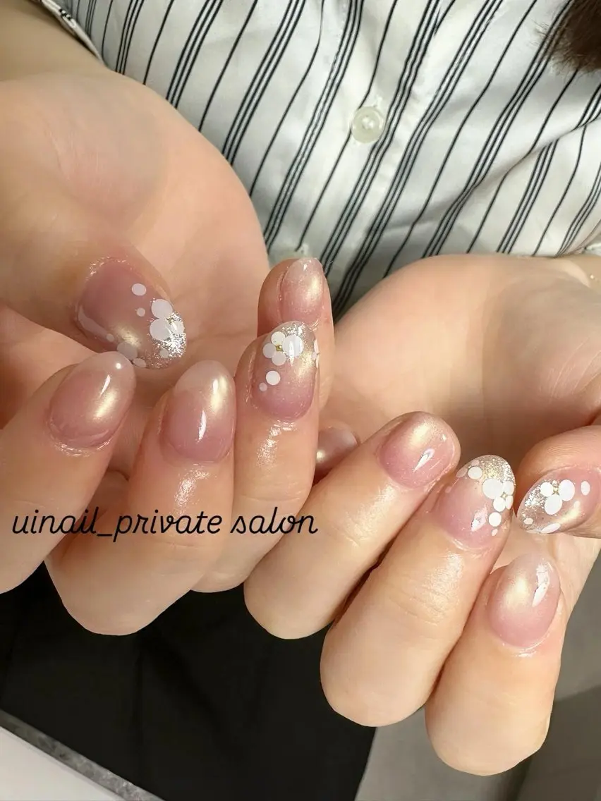 ネイル ハンドネイル uinail 【ウイネイル】のネイルデザイン