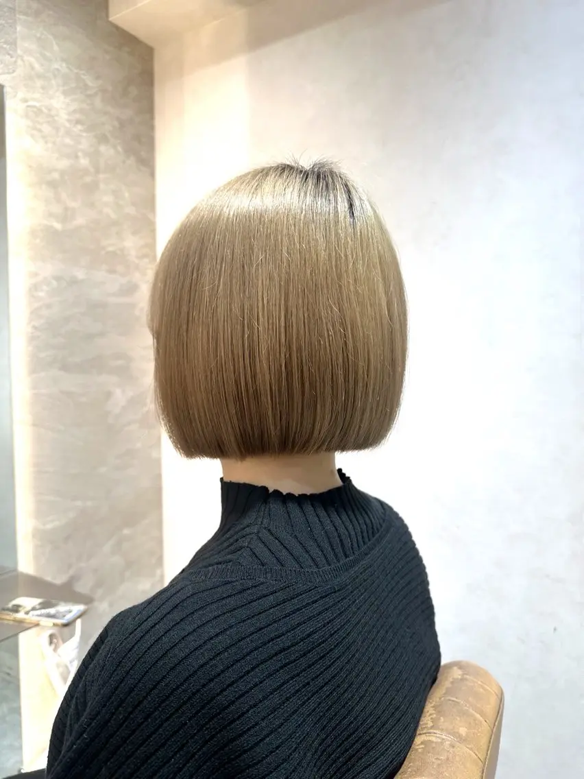 ミディアム カラー ボブ カット ヘアカラー ✨縮毛矯正/透明感 カラー/芦川優磨のヘアスタイル