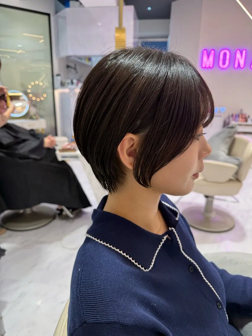 ショート カット 🌟TOSHI/透明 感カラー/ショートのヘアスタイル