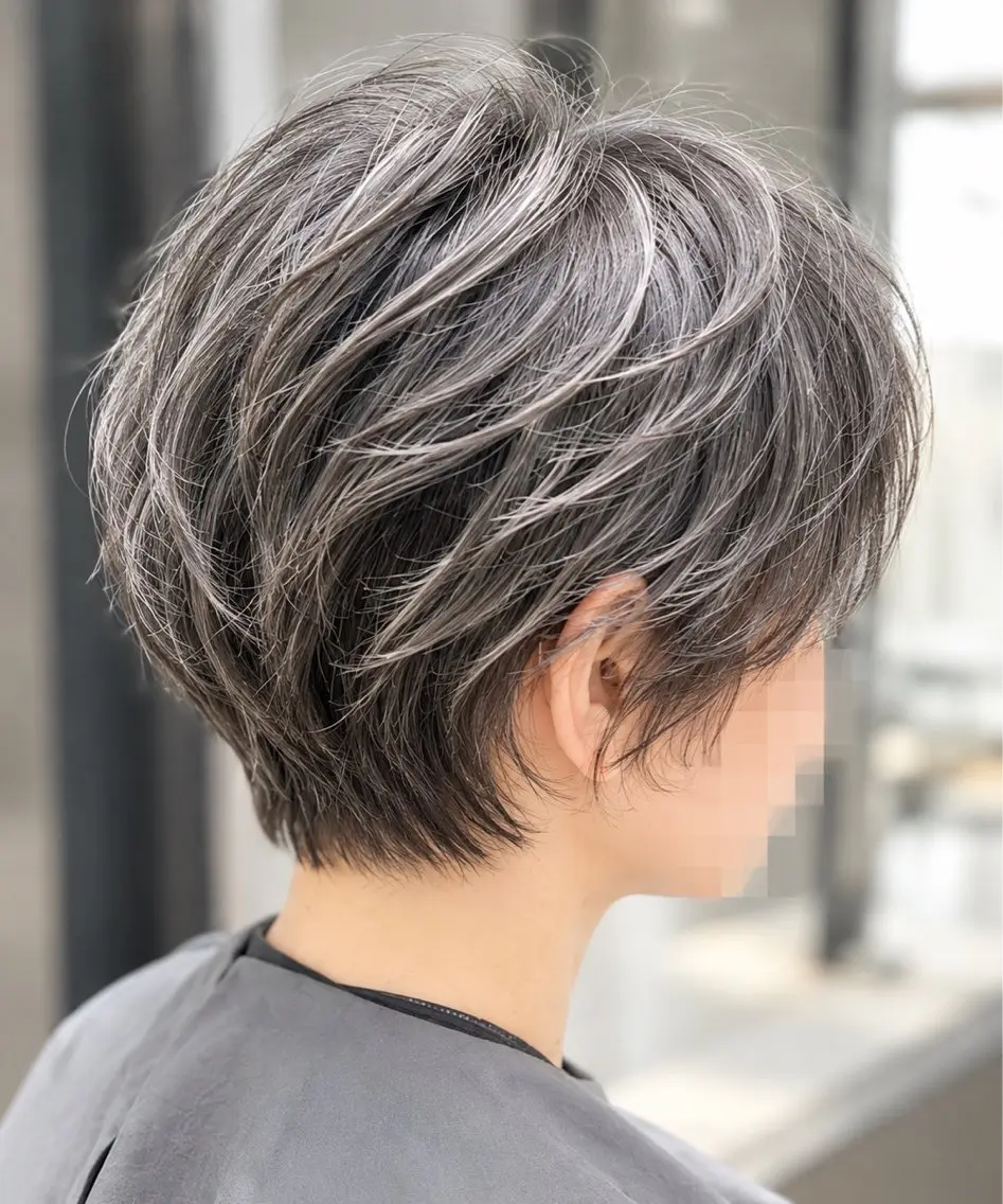 ショート パーマ レイヤーカット 斉藤 明香のヘアスタイル