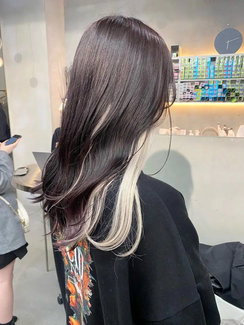 ロング カラー ヘアカラー 前橋 姫奈のヘアスタイル