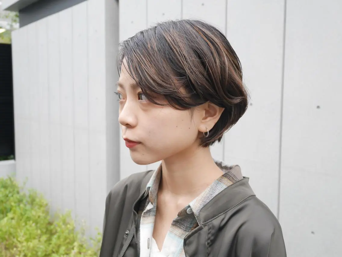 ショート カラー うる艶カラー/恵比寿 ベージュ/丸山陽平のヘアスタイル