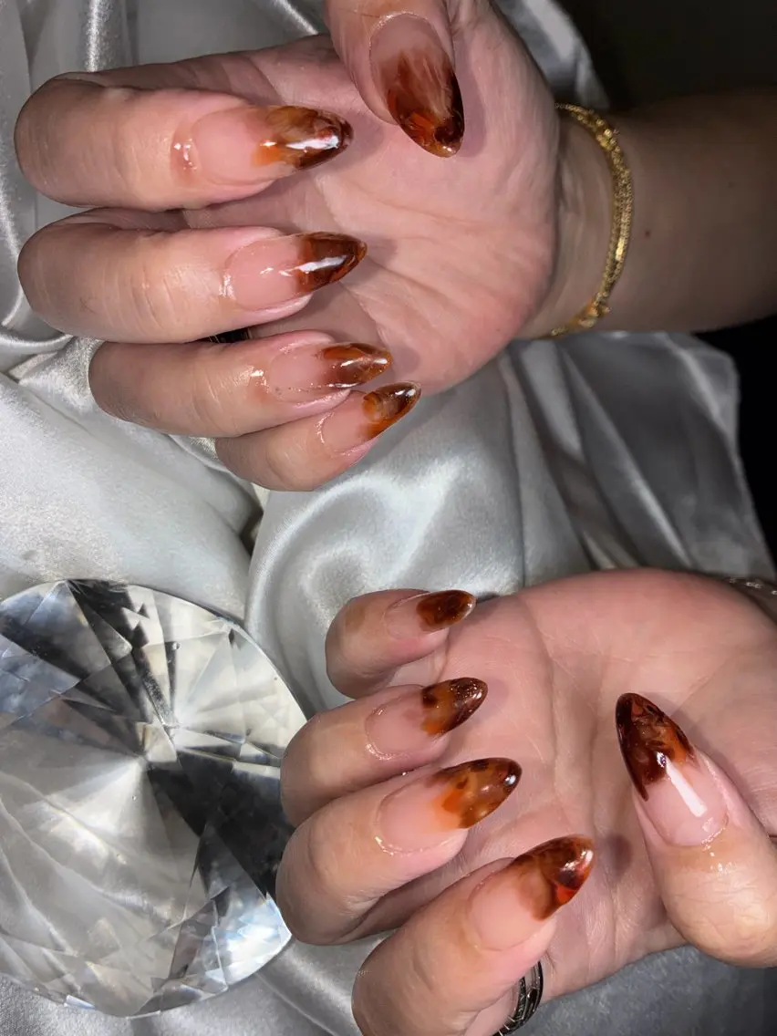 ミディアム ハンドネイル YOKOSUKA NAILS💅⚓️のネイルデザイン
