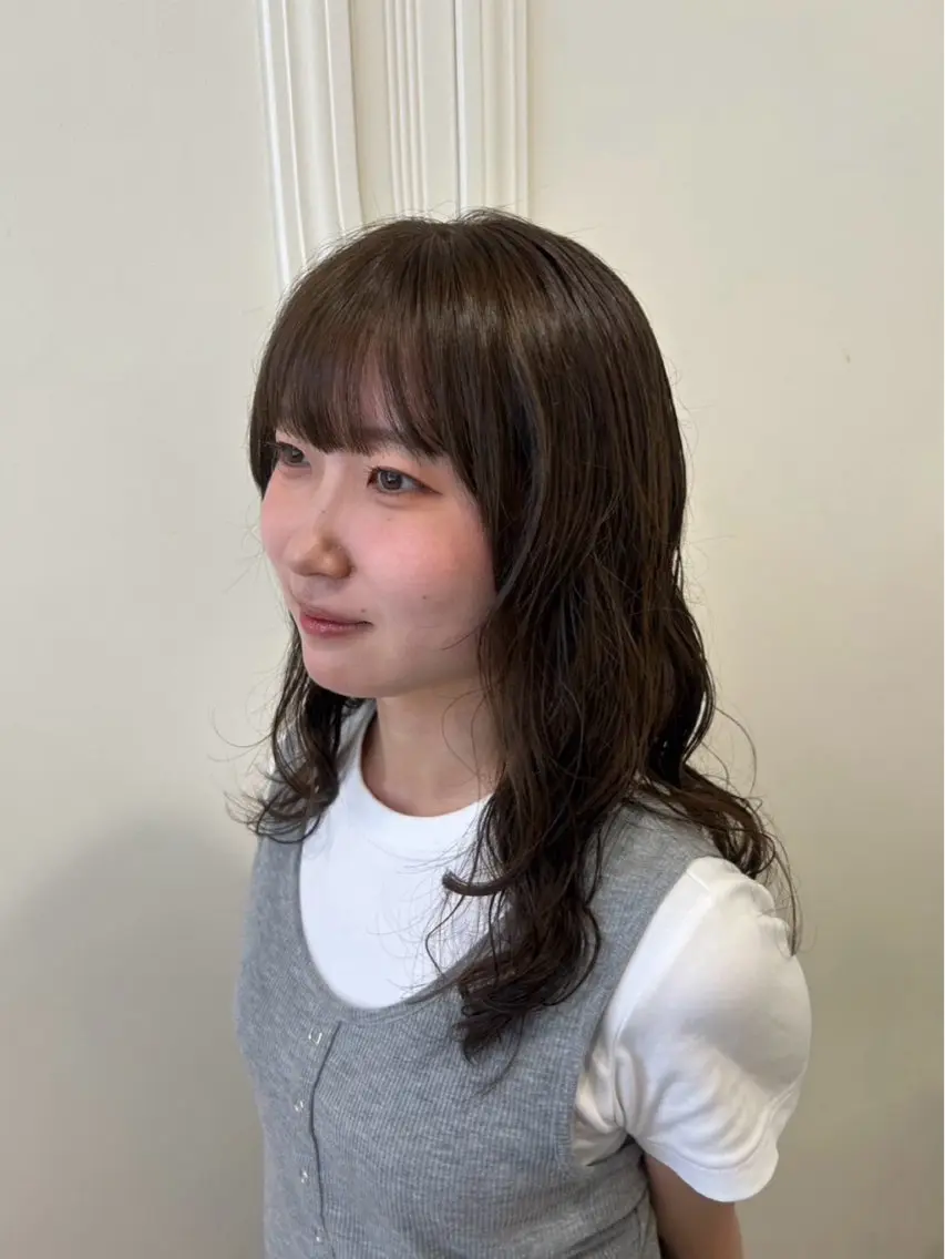 ロング カラー 透明感カラー オリーブカラー 🖤杉原 萌々香🖤のヘアスタイル
