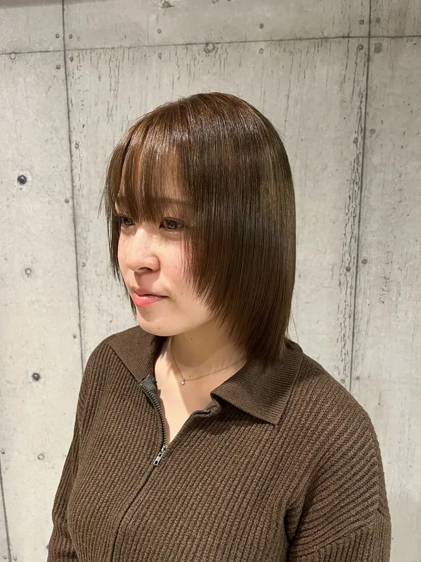 ミディアム カラー ヘアカラー トリートメント 大人かわいい艶ボブ ・リクト💥のヘアスタイル