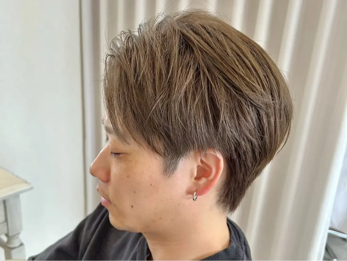 カラー メンズ 大谷 真央のヘアスタイル
