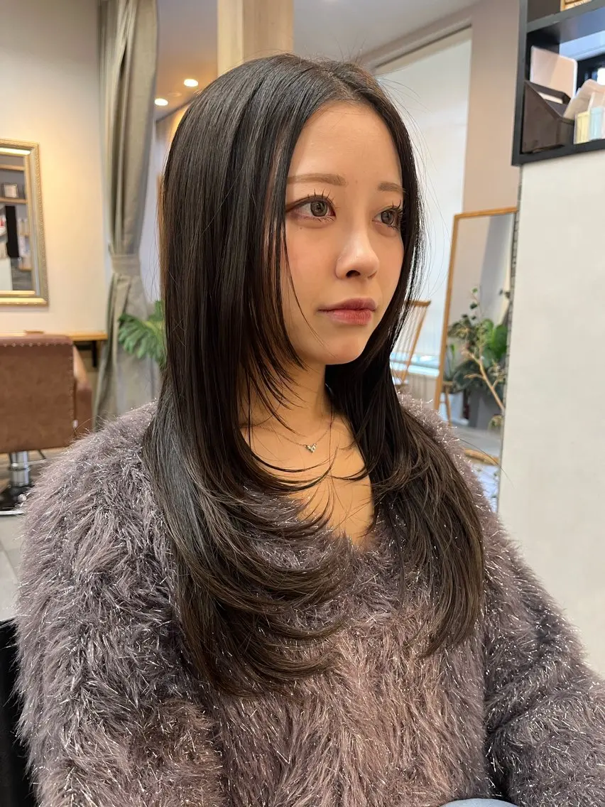 ロング ✨カラー 期間限定無料✨／梨乃のヘアスタイル