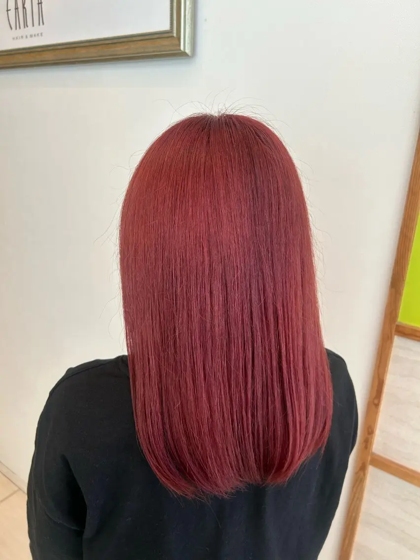カラー 有村 実佑のヘアスタイル