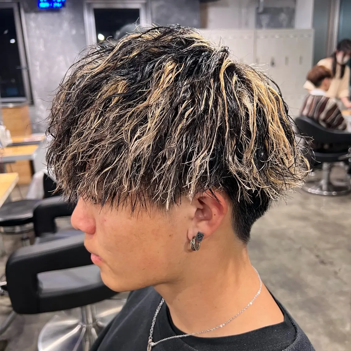 ショート カラー パーマ ヘアアレンジ メンズ キッズ アップバング センターパート メンズハイライト マッシュ メンズパーマ 🔷横浜1のパーマ 職人🔷将太郎のヘアスタイル