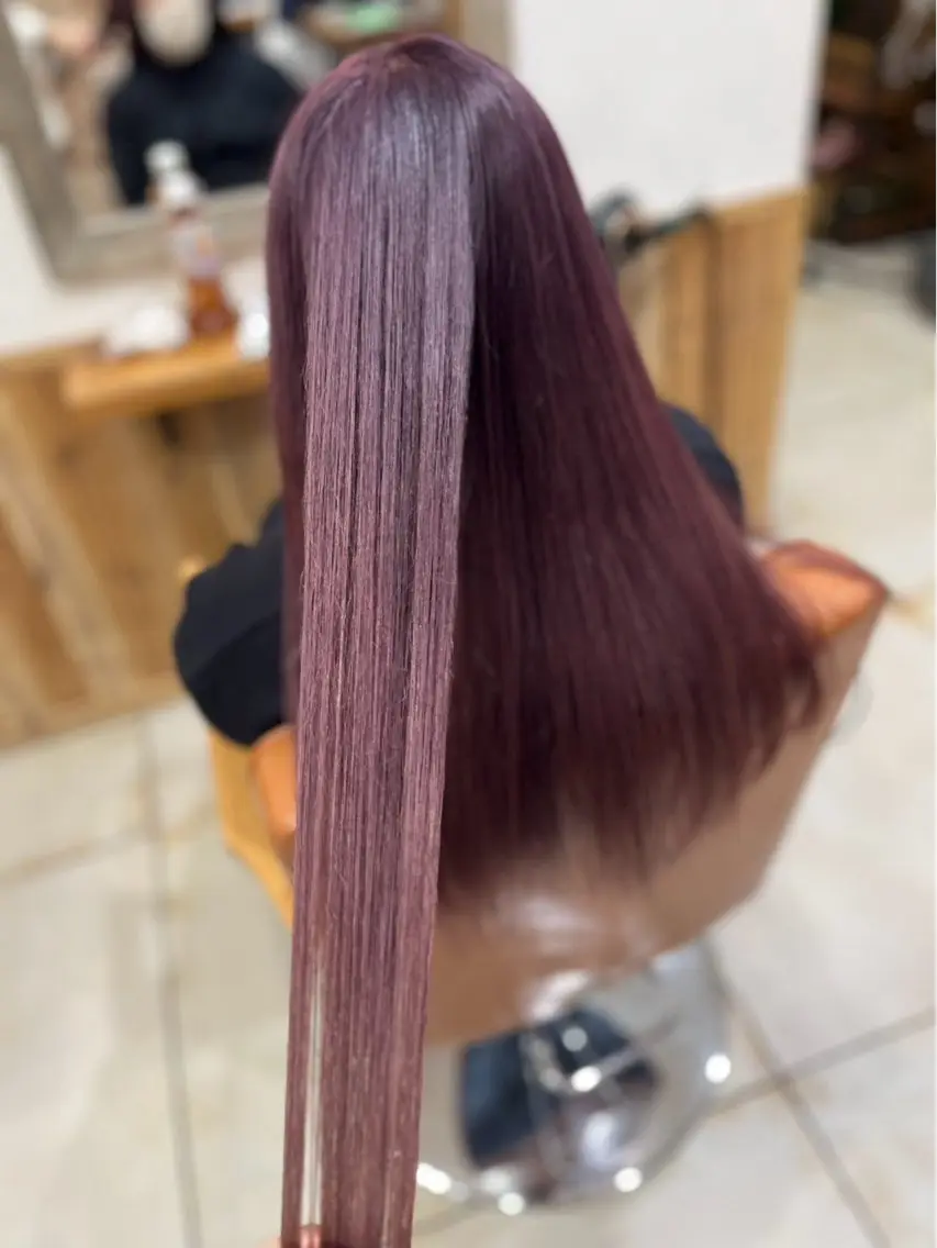 ロング カラー ヘアカラー Kana .のヘアスタイル