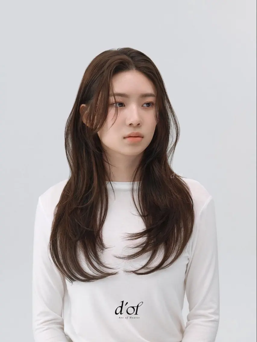 ロング Nakajima Eijiのヘアスタイル