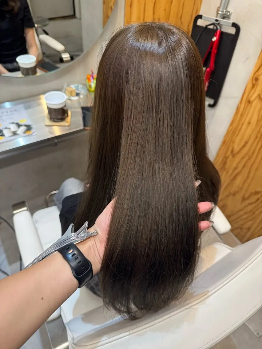 ミディアム カラー カット ヘアカラー 🌙ヘーゼルベージュ レイヤーカット🌙のヘアスタイル