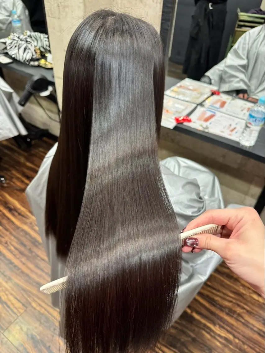 ロング カラー BALANCE ゆなのヘアスタイル
