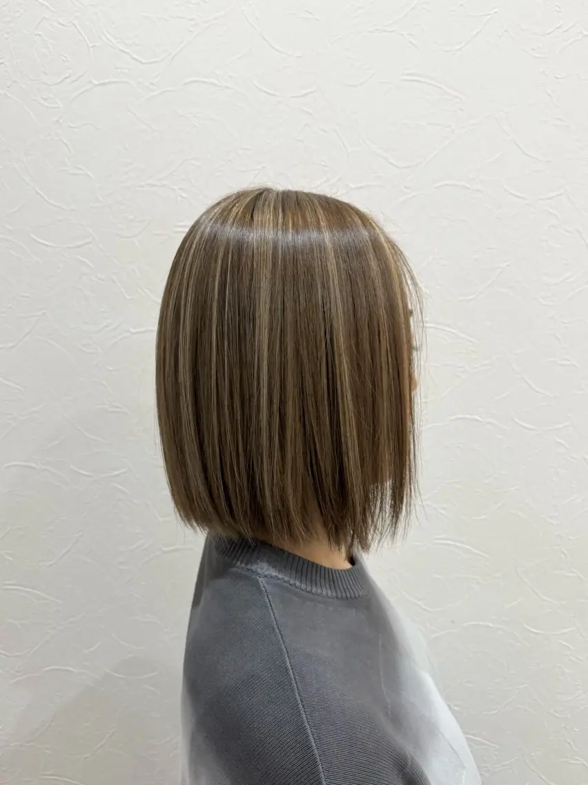 ミディアム カラー ヘアアレンジ ヘアカラー トリートメント 佐々木 まゆかのヘアスタイル