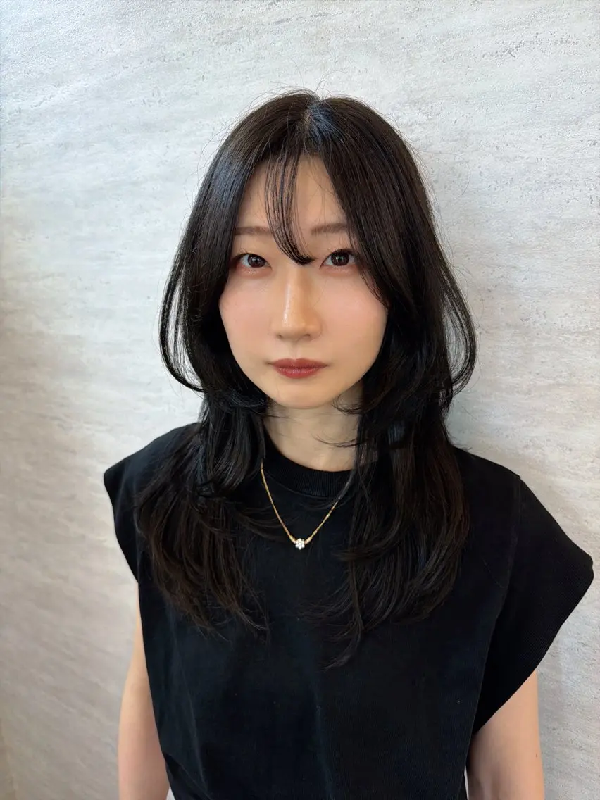 ロング カラー ヘアアレンジ カット ヘアカラー トリートメント 韓国レイヤーカット/ 儚げカラーチナツのヘアスタイル