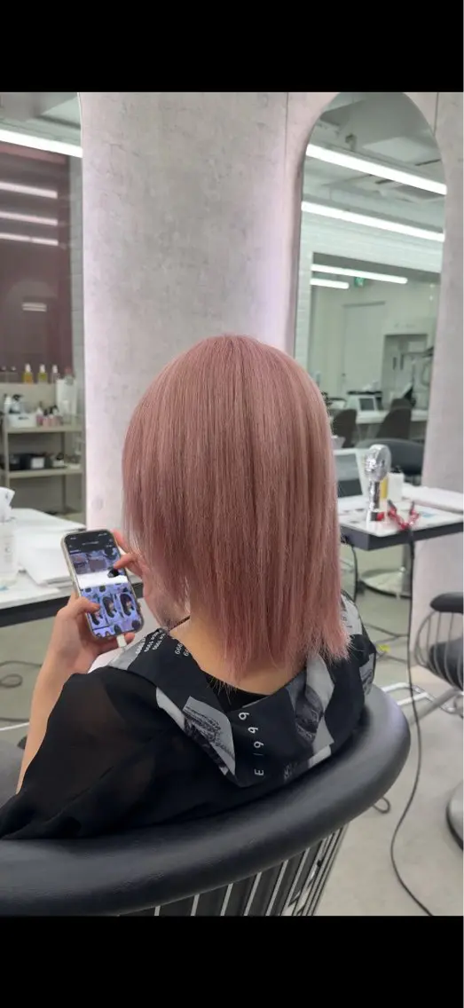 ミディアム ヘアカラー 中野 光瑠のヘアスタイル