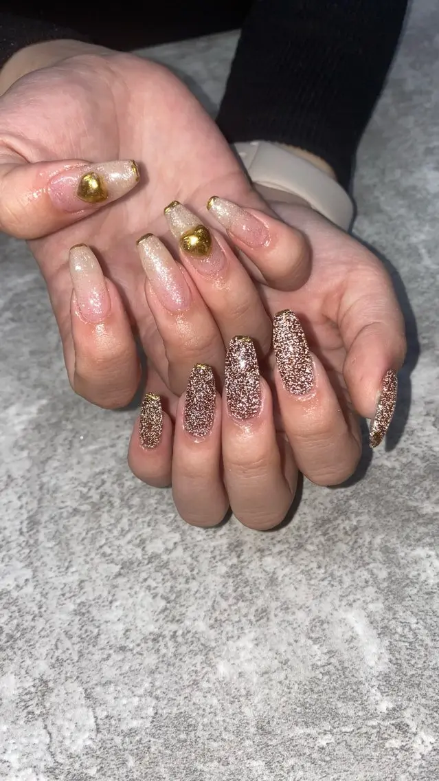ネイル ブラウン フラッシュネイル ハンドネイル ★Rinail... .のネイルデザイン