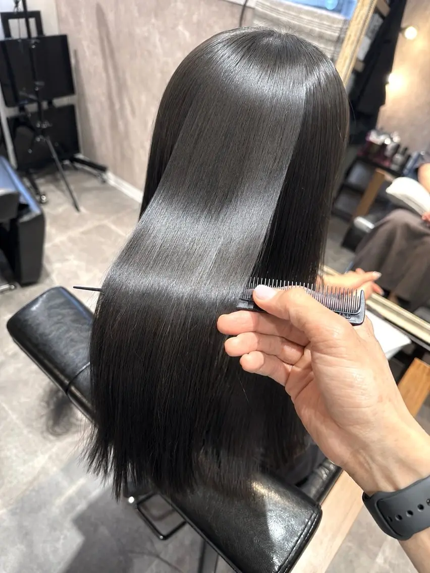 ロング quill クイル　ツボイタクマのヘアスタイル