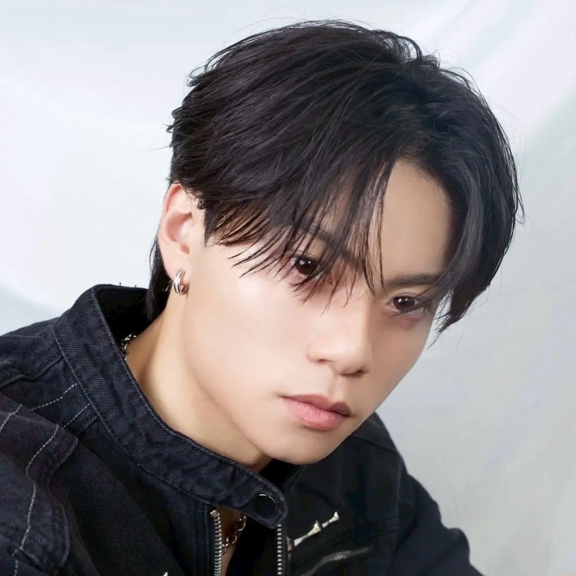 パーマ メンズ センターパート 縮毛矯正 【パーマの達人】 💎メンズ特化🔥徹のヘアスタイル