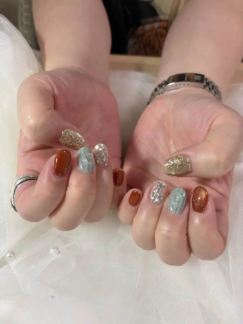 ネイル ホログラムネイル マグネットネイル ぷっくりネイル ショートネイル ハンドネイル tytto nail ❤︎‪‪eri‪‪のネイルデザイン