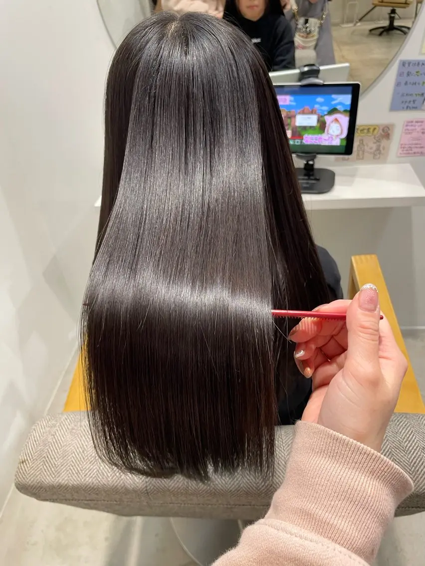 ロング 学生 ヘアカラー トリートメント 小林 杏莉のヘアスタイル
