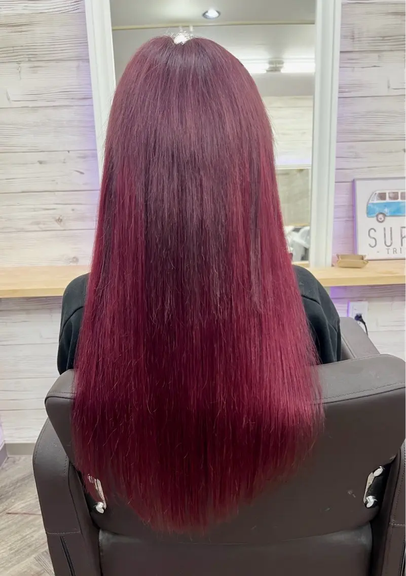 ミディアム カラー ヘアアレンジ シールエクステ ブリーチ ピンクカラー エクステ 枝毛カット&髪質改善 満足NO.1岡しゃんのヘアスタイル