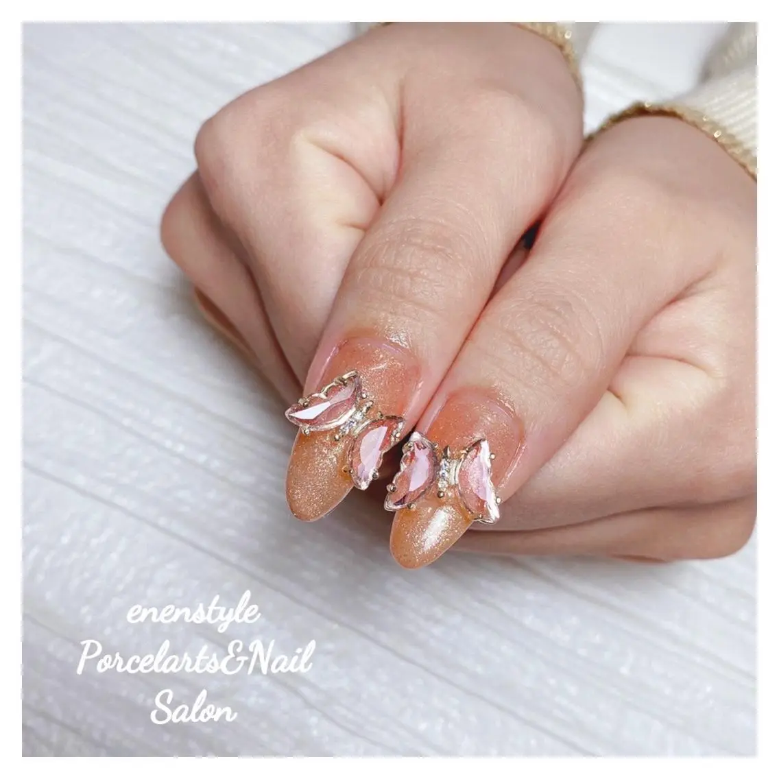 ミディアム ネイル 🐾enen style 🐾のネイルデザイン
