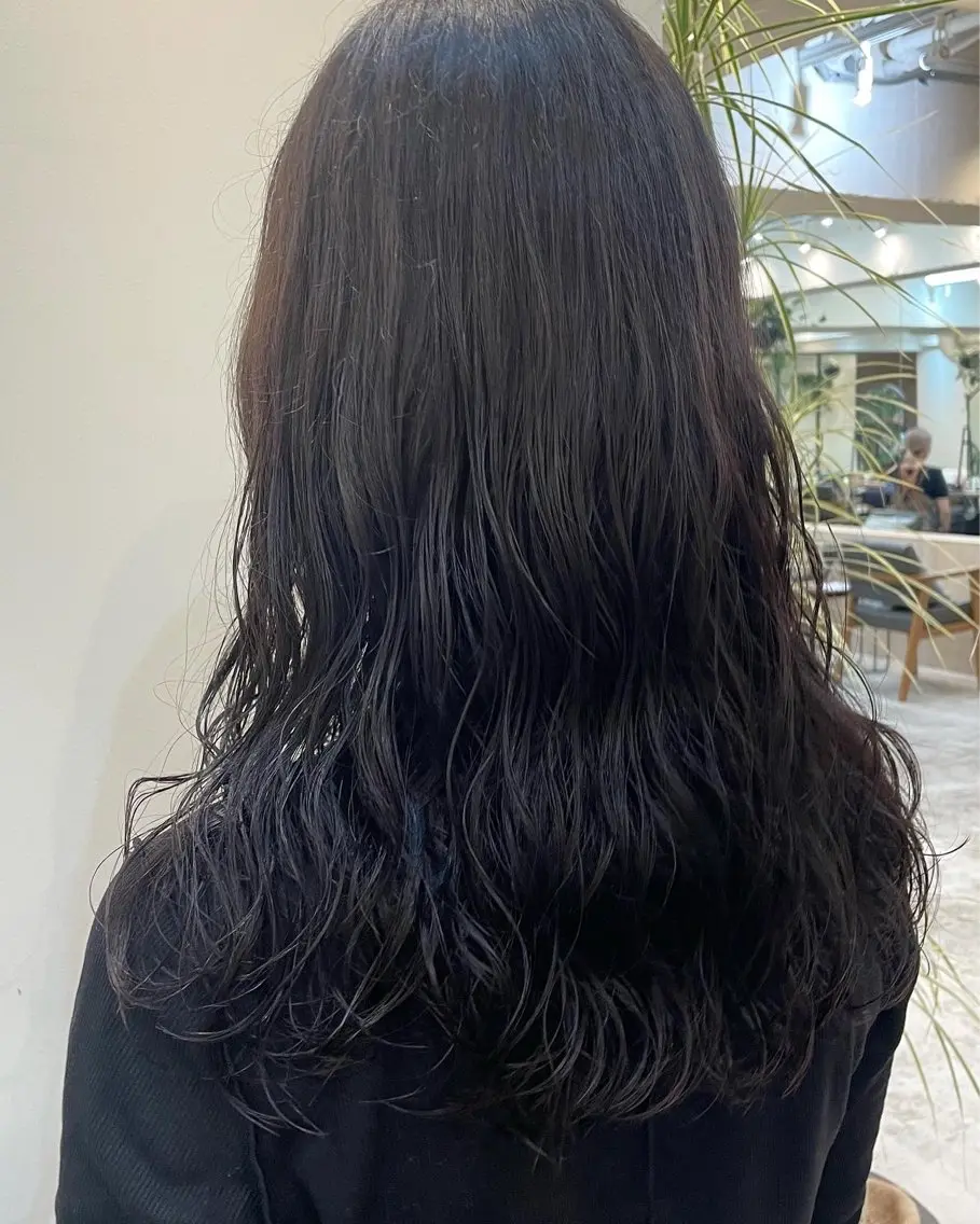 ロング パーマ デジタルパーマ momoka Jr.stylistのヘアスタイル